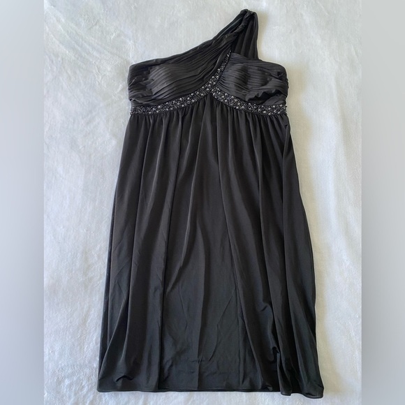 Adrianna Papell Dresses & Skirts - Adrianna Papell Boutique Beaded One Shoulder Jersey Dress Size 14